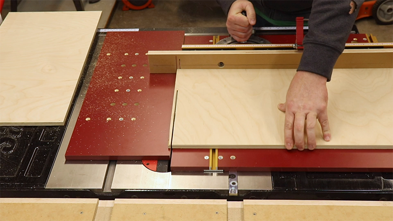 Squaring the drawer bottoms on the miter sled