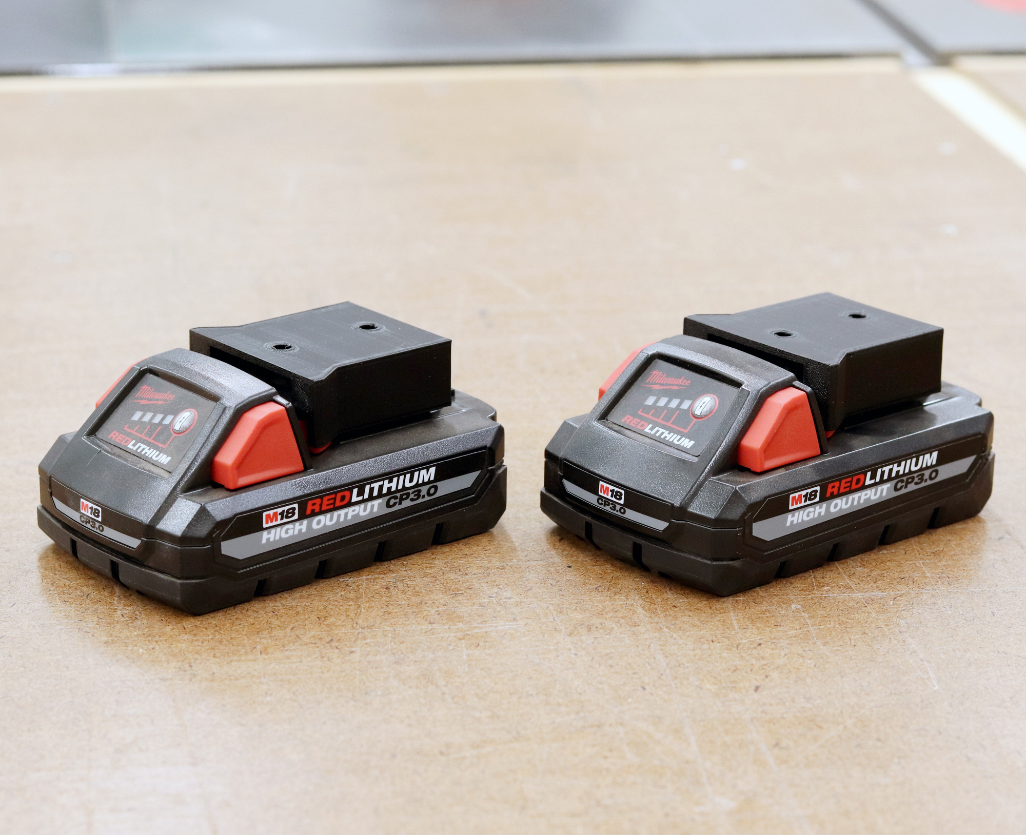 Battery size compatibility chart for Milwaukee M18 battery holders