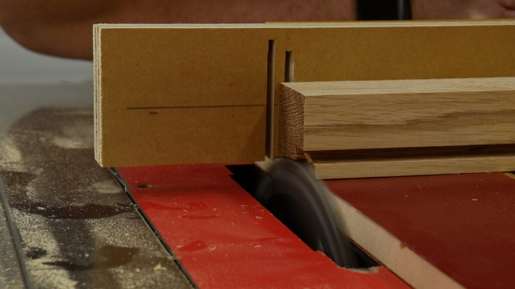 Cutting the tongue shoulder - Build a Potting Bench