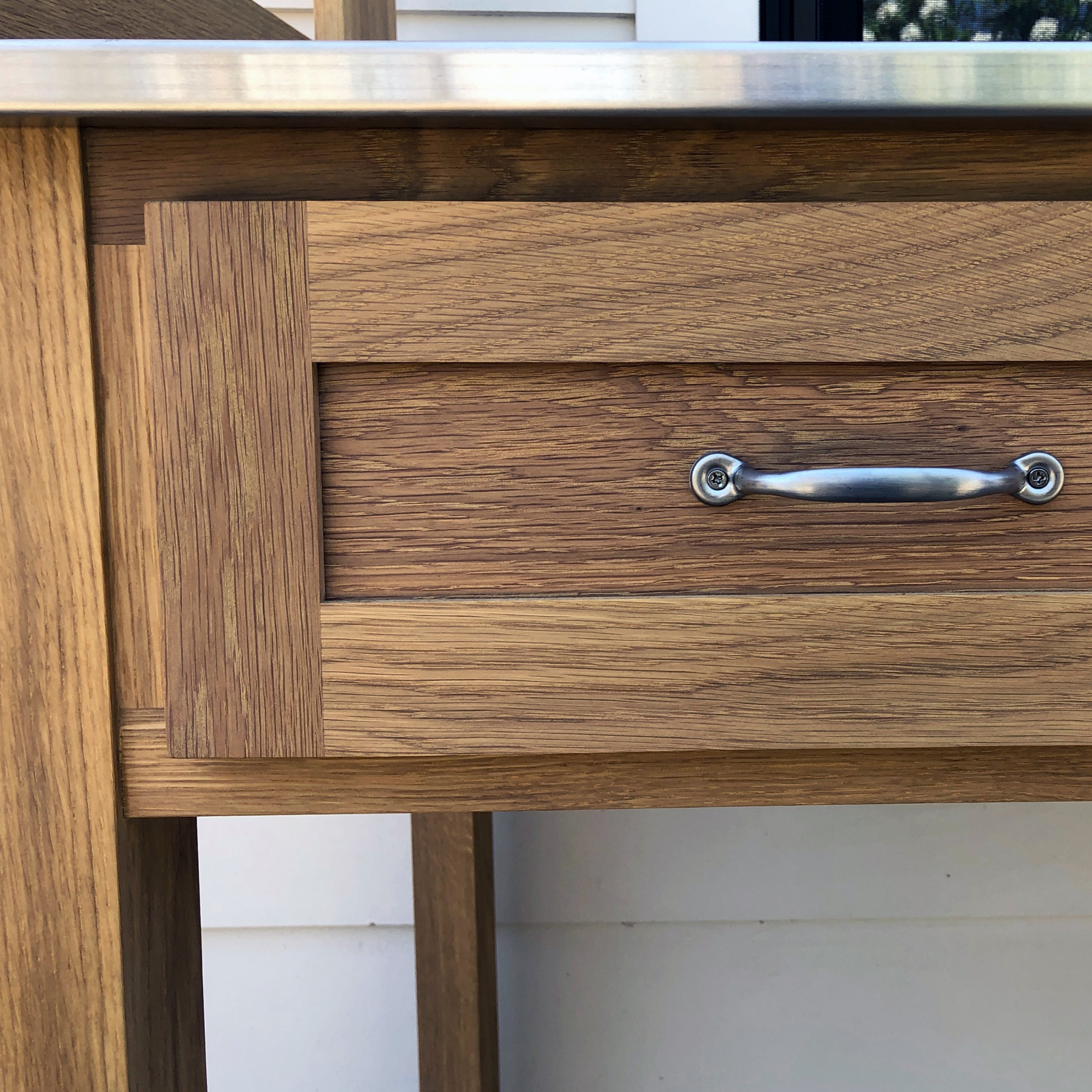 Face frame joinery detail on the DIY potting bench